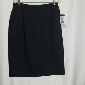 NWT Vintage Lauren Alexander navy blue skirt.